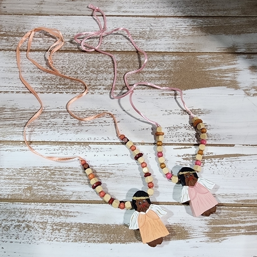 Handmade Handpainted praying Angel Holiday Christmas wood beaded necklace signed